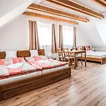 Dueta-4 By Interhome