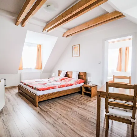 Dueta-4 By Interhome * Český Krumlov